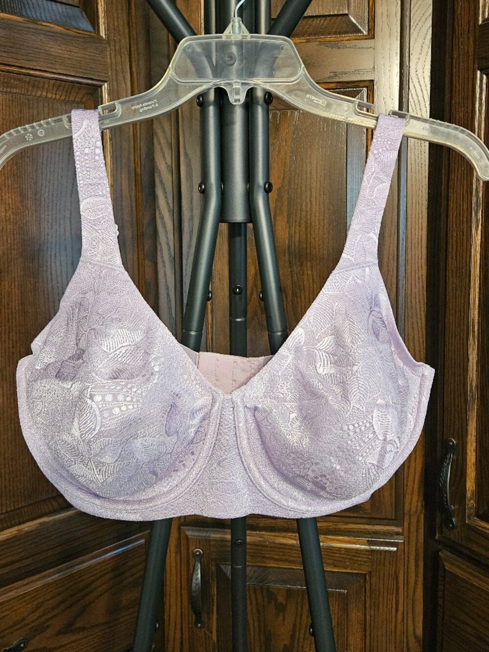 NWOT Bali 38DD Lavender Lace Underwire Bra DD38185